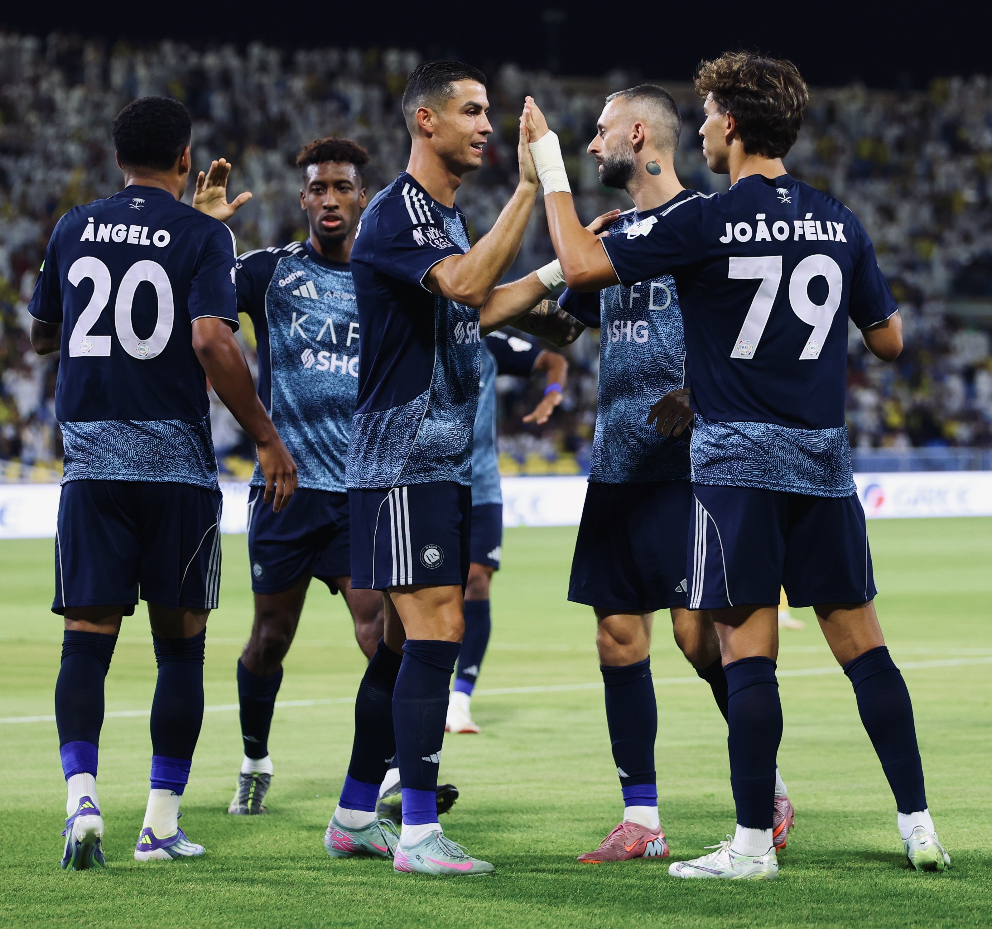 丹麦轻取塞内加尔，C罗完成帽子戏法的简单介绍