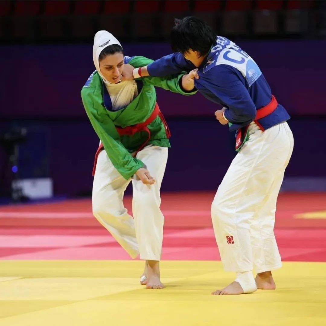 柔道项目选手力挫对手,勇夺冠军的简单介绍 柔道项目选手力挫对手,勇夺冠军的简单介绍