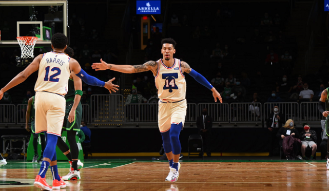 凯尔特人B队爆冷快船，丹尼·格林高光表现的简单介绍